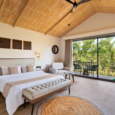 Stone Wood Premier Gokarna Hotel Gokarna  Ngoại thất bức ảnh