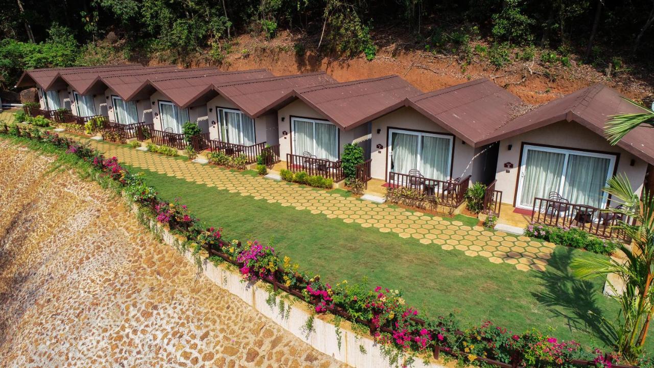 Stone Wood Premier Gokarna Hotel Gokarna  Ngoại thất bức ảnh